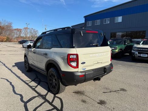 Used 2025 Ford Bronco Sport Badlands image 22