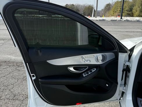 Used 2018 Mercedes-Benz C 300 Sedan image 21