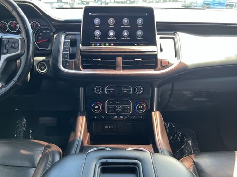 Used 2021 Chevrolet Tahoe LT w/ LT Signature Package AWD/4WD image 29