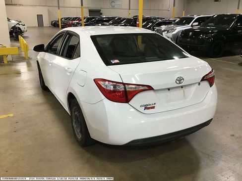 Used 2014 Toyota Corolla L FWD image 4