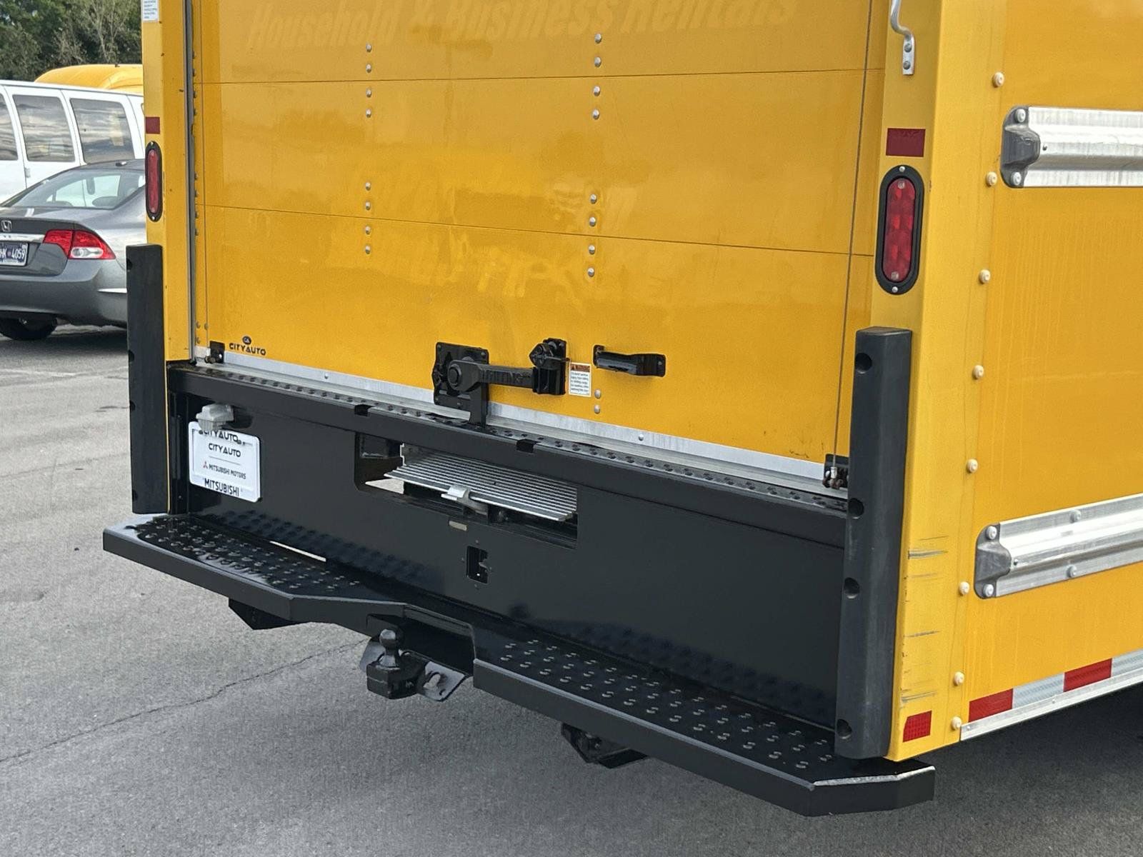 Used 2022 Ford E-350 and Econoline 350 Super Duty RWD image 17