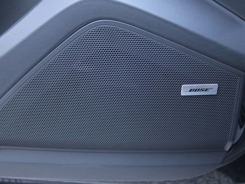 New 2026 Porsche Cayenne image 20