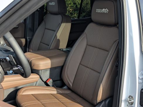 New 2026 Chevrolet Tahoe High Country w/ Sun And Tow Package image 19