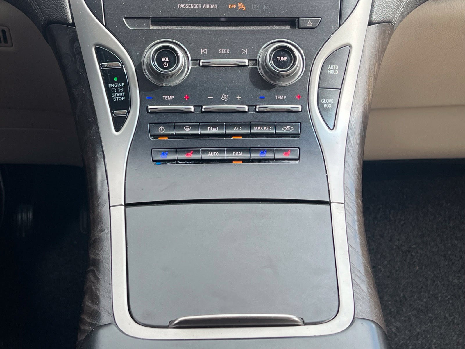 Used 2019 Lincoln Nautilus Reserve FWD image 34