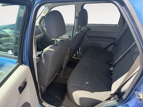 Used 2009 Ford Escape XLS AWD/4WD image 13