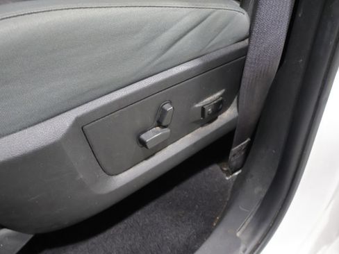 Used 2017 RAM 1500 Big Horn AWD/4WD image 12