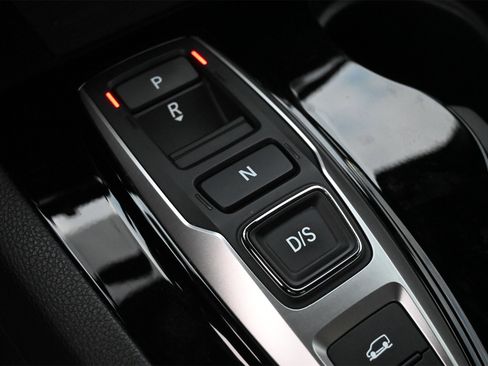 Used 2023 Honda Passport Elite image 14