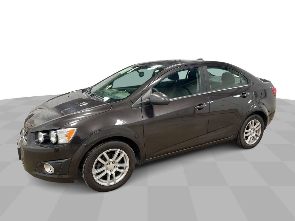 Used 2015 Chevrolet Sonic LT w/ Wheels and Fog Lamp Package FWD image 1