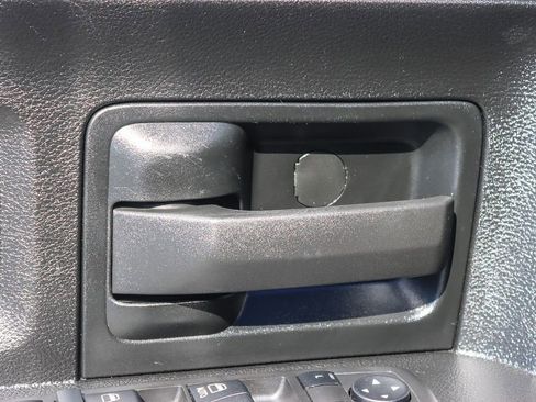 Used 2022 RAM 2500 Tradesman w/ Chrome Appearance Group image 44