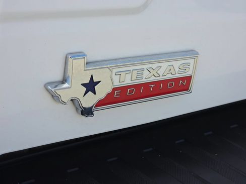 Used 2020 Ford F150 XLT w/ Equipment Group 302A Luxury AWD/4WD image 12