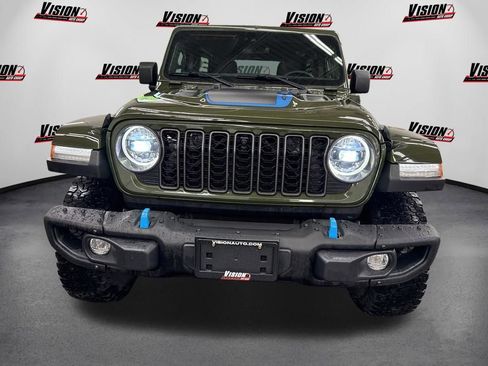 Used 2024 Jeep Wrangler Unlimited Rubicon 4xe AWD/4WD image 2