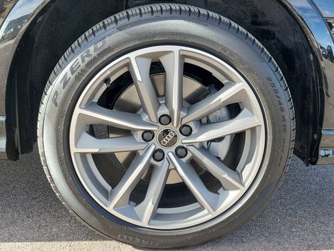 Used 2025 Audi Q3 2.0T Premium w/ Convenience Package image 15