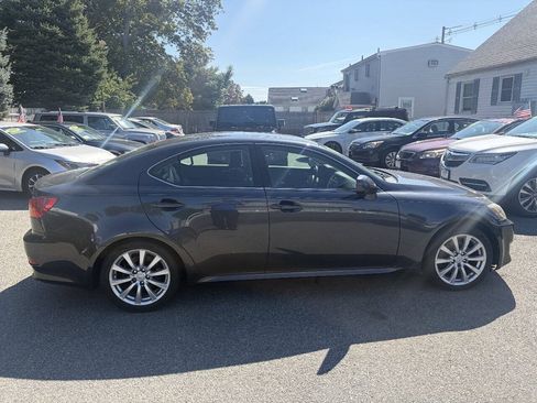 Used 2007 Lexus IS 250 AWD w/ Preferred Accessory Pkg image 7