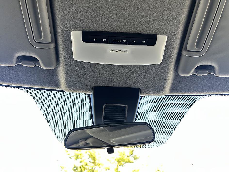 Certified 2025 Nissan Kicks Play S FWD image 26
