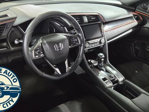 Used 2020 Honda Civic EX image 11