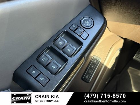 Used 2016 GMC Yukon Denali w/ Open Road Package image 11