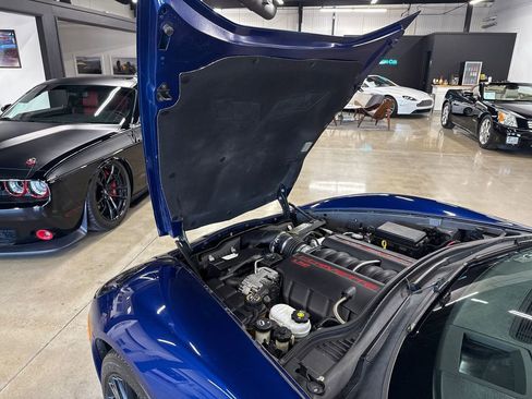 Used 2005 Chevrolet Corvette Convertible w/ Preferred Equipment Group image 61