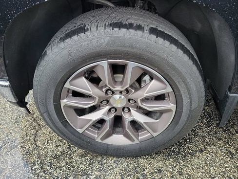 Used 2021 Chevrolet Silverado 1500 LT RWD image 9