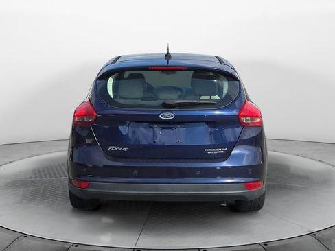 Used 2016 Ford Focus Titanium FWD image 4