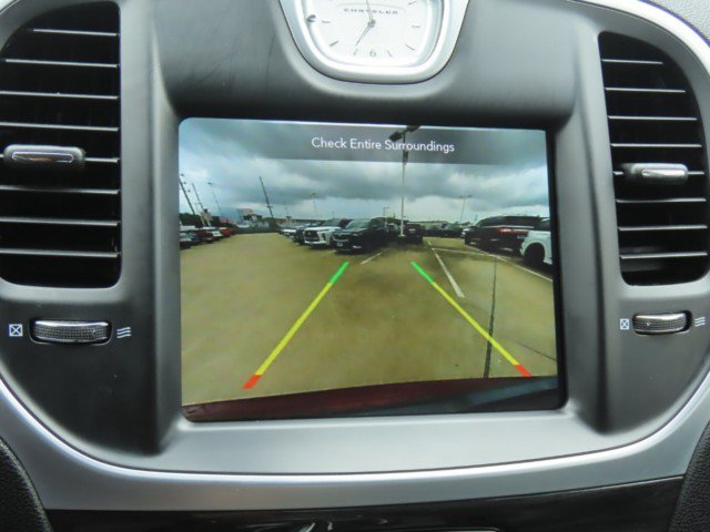 Used 2022 Chrysler 300 Touring L RWD image 29