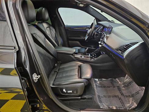 Used 2020 BMW X4 M40i w/ Executive Package image 11