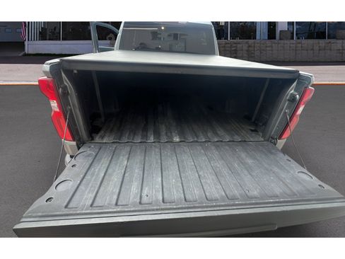 Used 2019 Chevrolet Silverado 1500 LTZ image 13