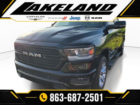 Used 2023 RAM 1500 Laramie AWD/4WD image 3