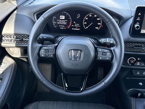 Used 2026 Honda HR-V Sport image 25