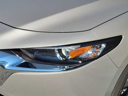 New 2026 MAZDA MAZDA3 s Sport FWD image 11