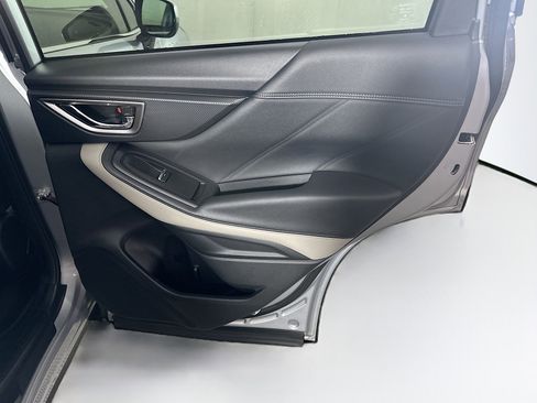 Used 2024 Subaru Forester Limited image 30