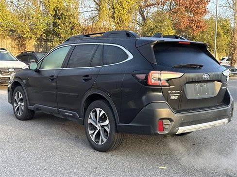 Used 2022 Subaru Outback Limited image 5