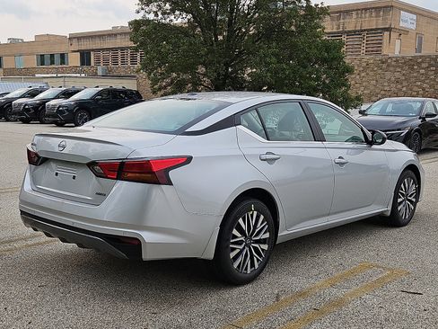 New 2026 Nissan Altima 2.5 SV AWD/4WD image 6