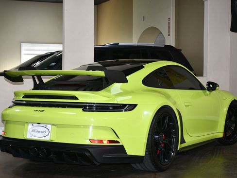 Used 2022 Porsche 911 GT3 image 5