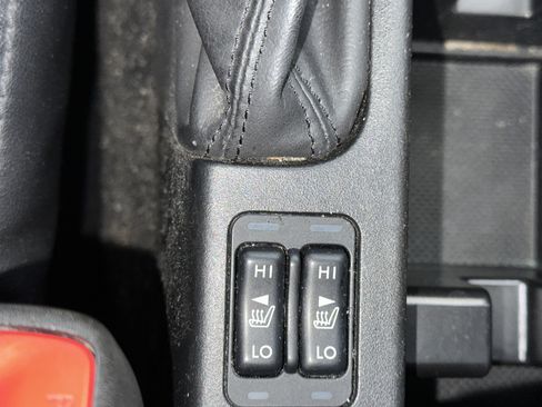 Used 2011 Subaru Forester 2.5X Limited w/ Popular Equipment Group 4B image 32