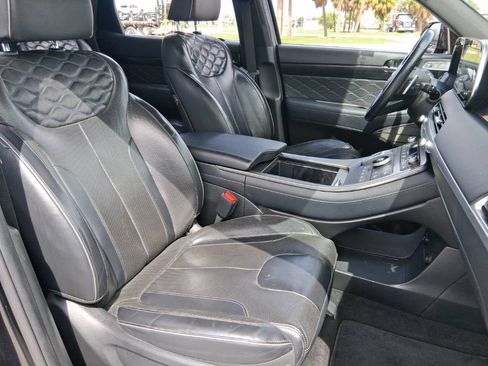 Used 2020 Hyundai Palisade Limited FWD image 16