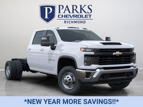 New 2025 Chevrolet Silverado 3500 W/T w/ WT Convenience Package image 7
