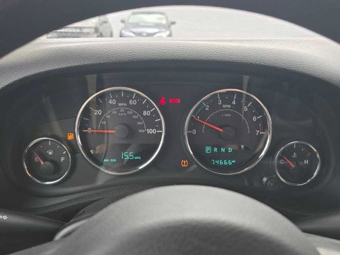 Used 2015 Jeep Wrangler Sport AWD/4WD image 14