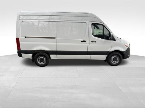 New 2025 Mercedes-Benz Sprinter 2500 image 6