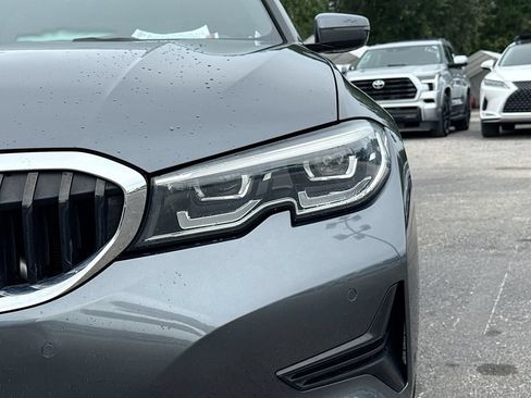 Used 2021 BMW 330i Sedan w/ Convenience Package RWD image 9