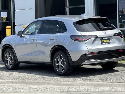 Used 2024 Honda HR-V EX-L image 6