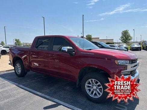 Used 2019 Chevrolet Silverado 1500 LT w/ All-Star Edition AWD/4WD image 3