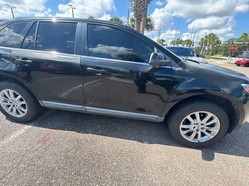 Used 2011 Ford Edge Limited FWD image 18
