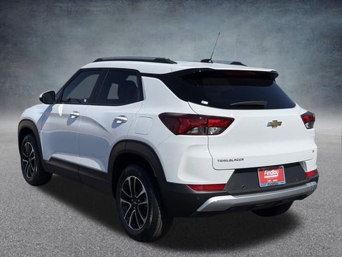 New 2026 Chevrolet TrailBlazer LT w/ Convenience Package image 6