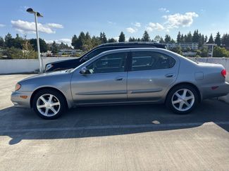 Used 2003 INFINITI I35 w/ Sunroof & Sunshade Pkg image 1