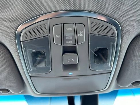 Used 2016 Hyundai Sonata Limited w/ Option Group 05 FWD image 24