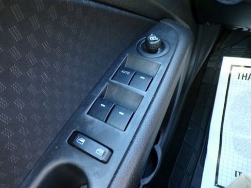 Used 2009 Ford Fusion SE image 19