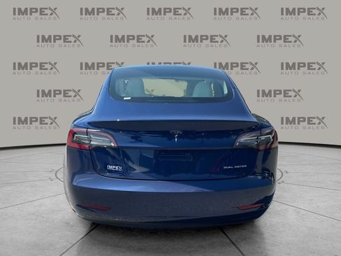 Used 2022 Tesla Model 3 Long Range AWD/4WD image 4