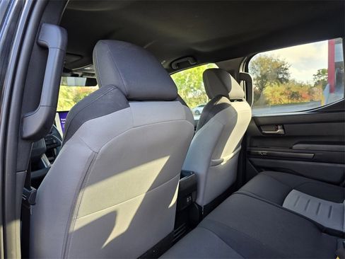 Certified 2025 Toyota Tacoma TRD Sport image 22