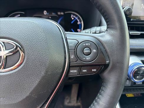 Used 2022 Toyota RAV4 XSE AWD/4WD image 15