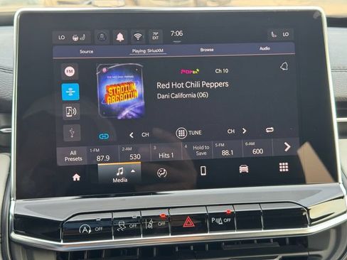 New 2026 Jeep Compass Limited AWD/4WD image 28